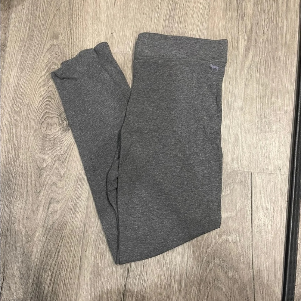 Vs pink gray leggings